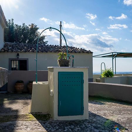 La Dimora Delle Coste Apartment Comiso Exterior photo